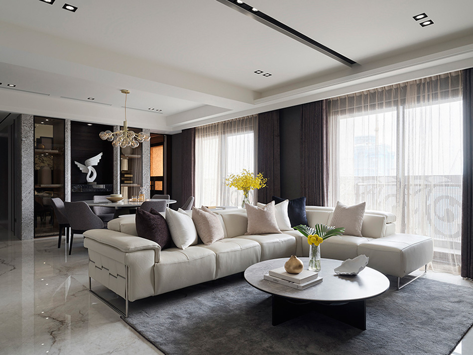 現代風餐廳設計-圓桌與展示櫃